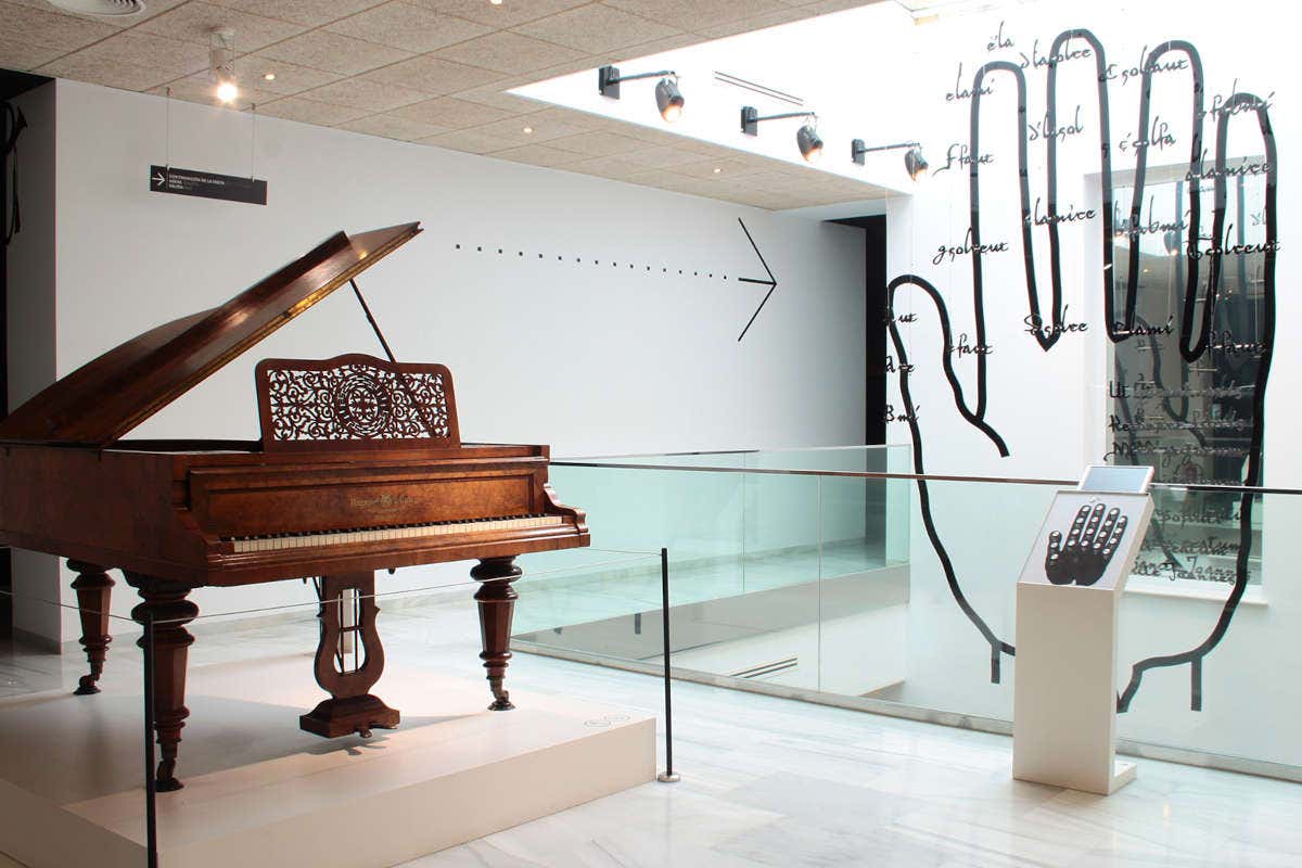 Malaga: un viaggio tra eleganza, arte e sapori nella città che unisce continenti