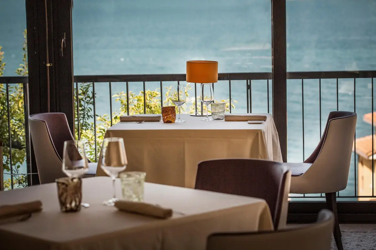 relax e riservetzza alla Vecchia Malcesine Vecchia Malcesine, una cucina a misura di chef: creativa ed eclettica