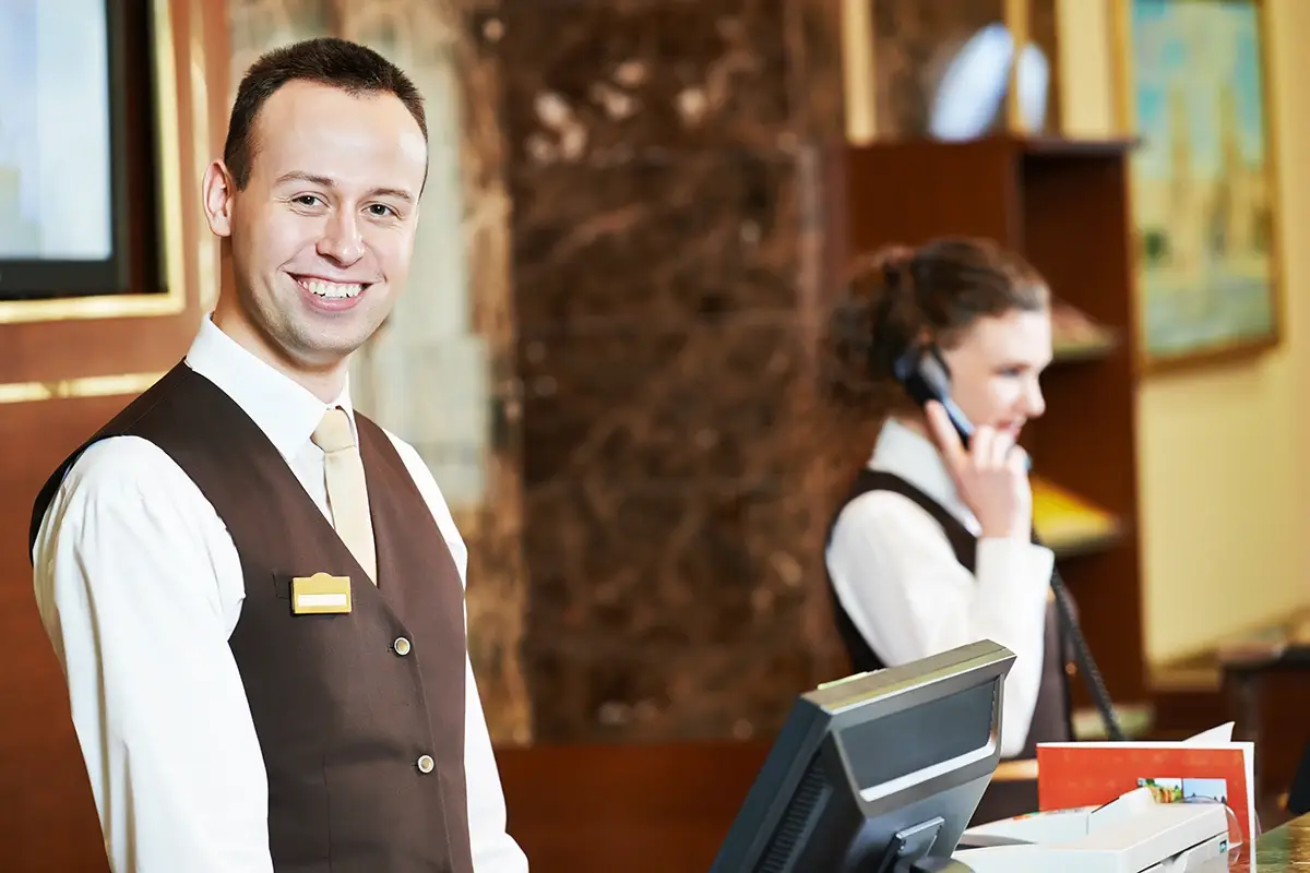 Le figure ricercate spaziano tra profili differenti Vuoi lavorare nel turismo? La Valtur Career Week cerca 750 professionisti