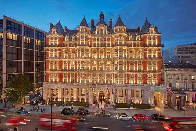 (Mandarin Oriental riapre ad Hyde Park con due nuovi attici, camere e suite) (Mandarin Oriental riapre ad Hyde Park con due nuovi attici, camere e suite)