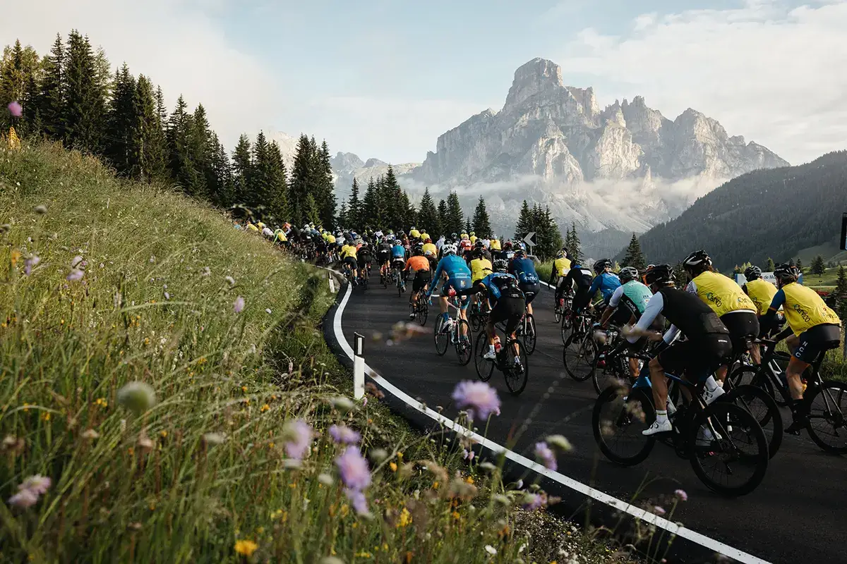Inizia la strada verso la 35&ordf; edizione Maratona delle Dolomiti, il 3 luglio la 35&ordf; edizione. I... Ci&uuml;f coloreranno i passi