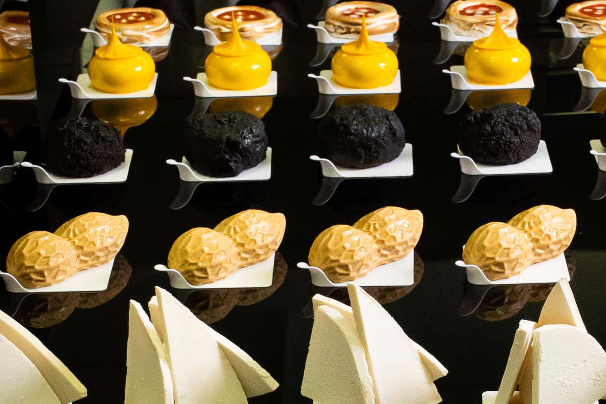 Alcuni dolci in vetrina