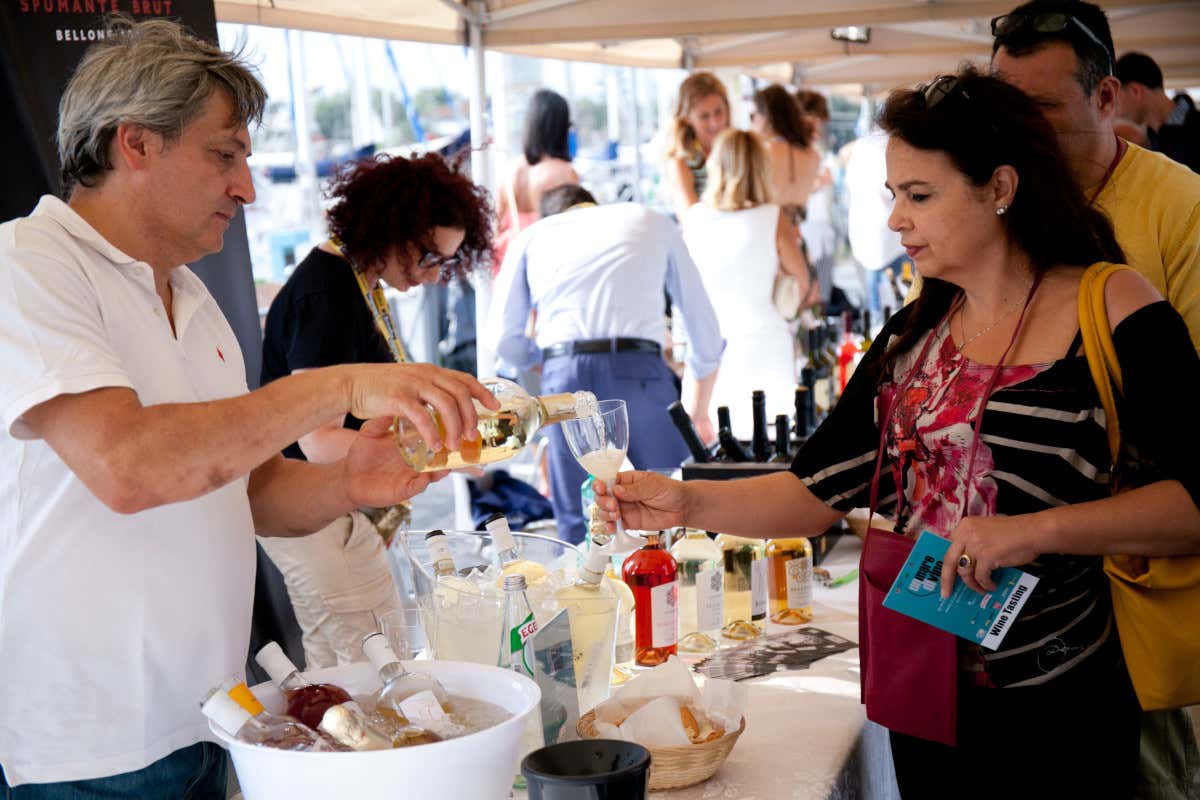 Un Mare diVino: quattro giorni di degustazioni sul litorale laziale Un Mare diVino: quattro giorni di degustazioni sul litorale laziale