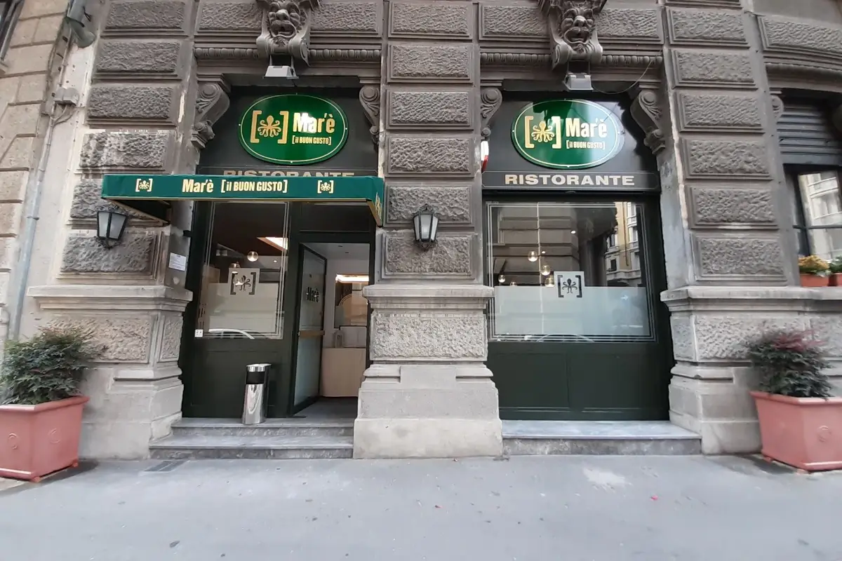 L'ingresso del locale (foto pagina Facebook) Da Mar&rsquo;&egrave;-Il buon gusto, nasce l&rsquo;&ldquo;aperitivo sfizioso&rdquo; per palati gourmet