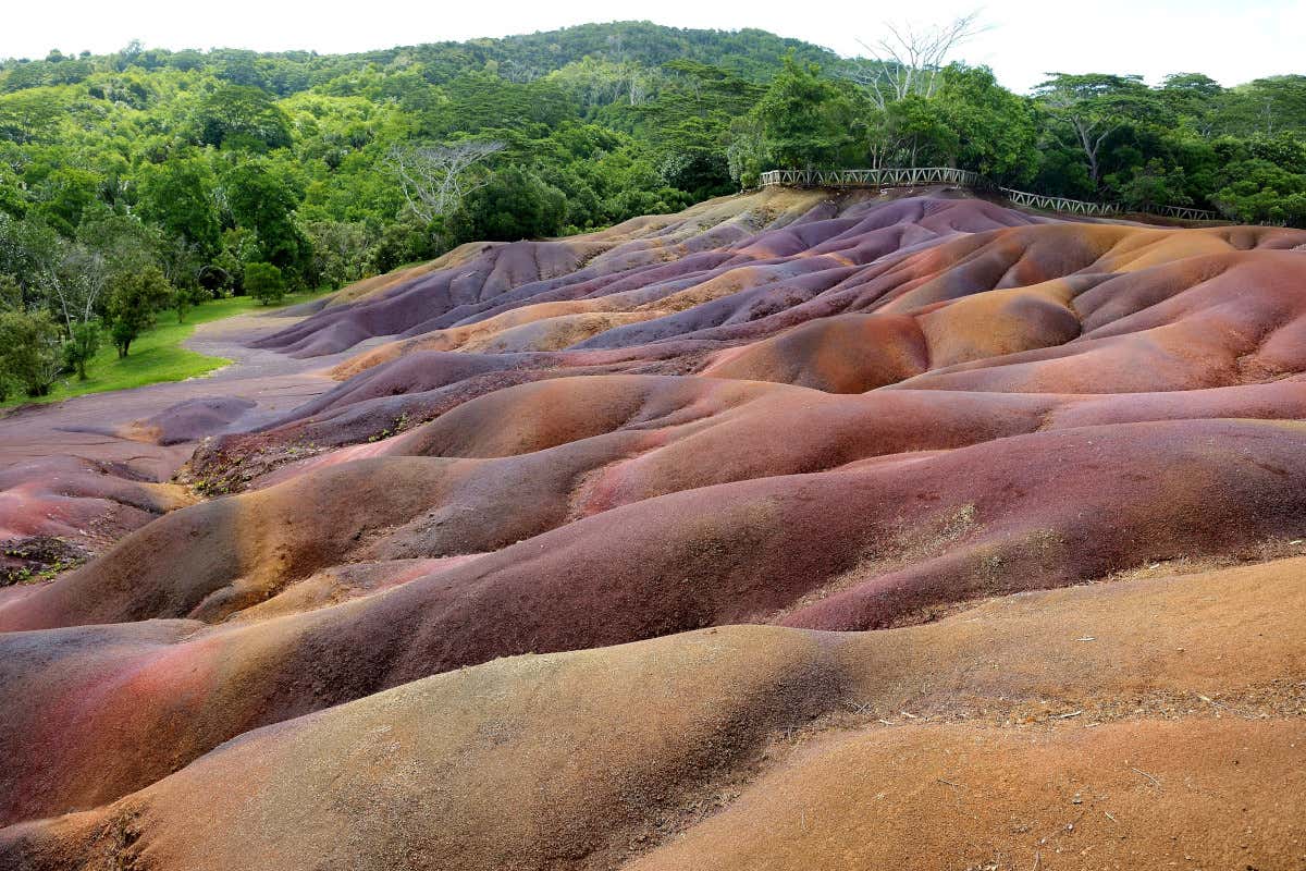 Una spettacolare conformazione rocciosa alle Mauritius Spiagge tropicali e mare cristallino 4 proposte per un inverno al caldo