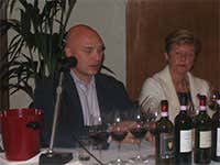  presidente del Consorzio Colli Fiorentini Marina Malenchini insieme all'enologo Luca d'Attoma