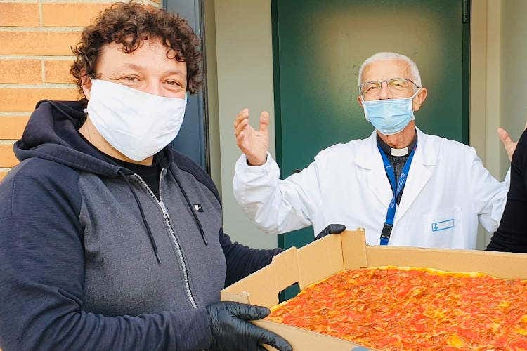 Mario Maurizi - Roma, la solidariet&agrave; dei panificatori Pagnotte in dono ai pi&ugrave; bisognosi