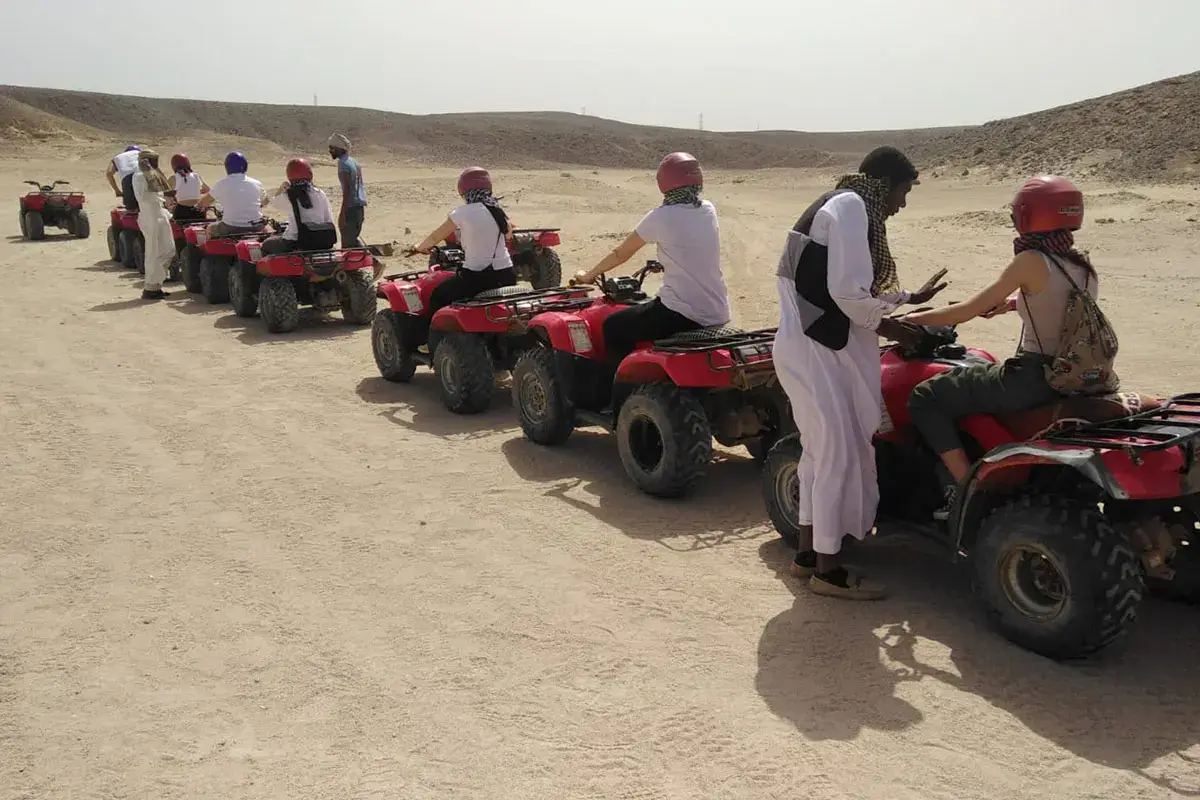 Motorata in quad nel deserto Marsa Alam: meta da sogno tra storia, natura e divertimento