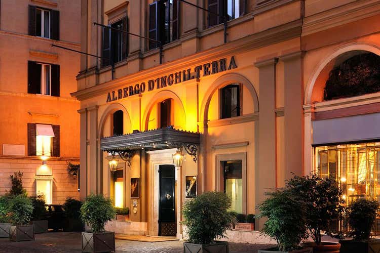 L'incontro si &egrave; svolto al Baretto dell'Hotel d'Inghilterra a Roma (Il Martini sale in cattedra al Baretto dell&rsquo;Hotel d&rsquo;Inghilterra)