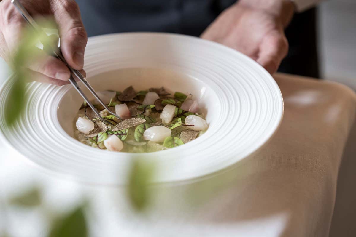 L'orzotto di Martino Longo Nelle cucine dell’Adler Spa Resort Dolomiti c’è Martino Longo