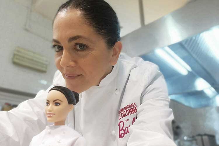 (Rosanna Marziale diventa Barbie Mattel le dedica una bambola chef)