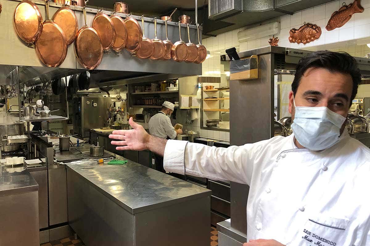 Max Mascia in cucina L'autunno del San Domenico, nel menu tutta l'espressività dello chef Max Mascia Max Mascia in cucina L'autunno del San Domenico, nel menu tutta l'espressività dello chef Max Mascia