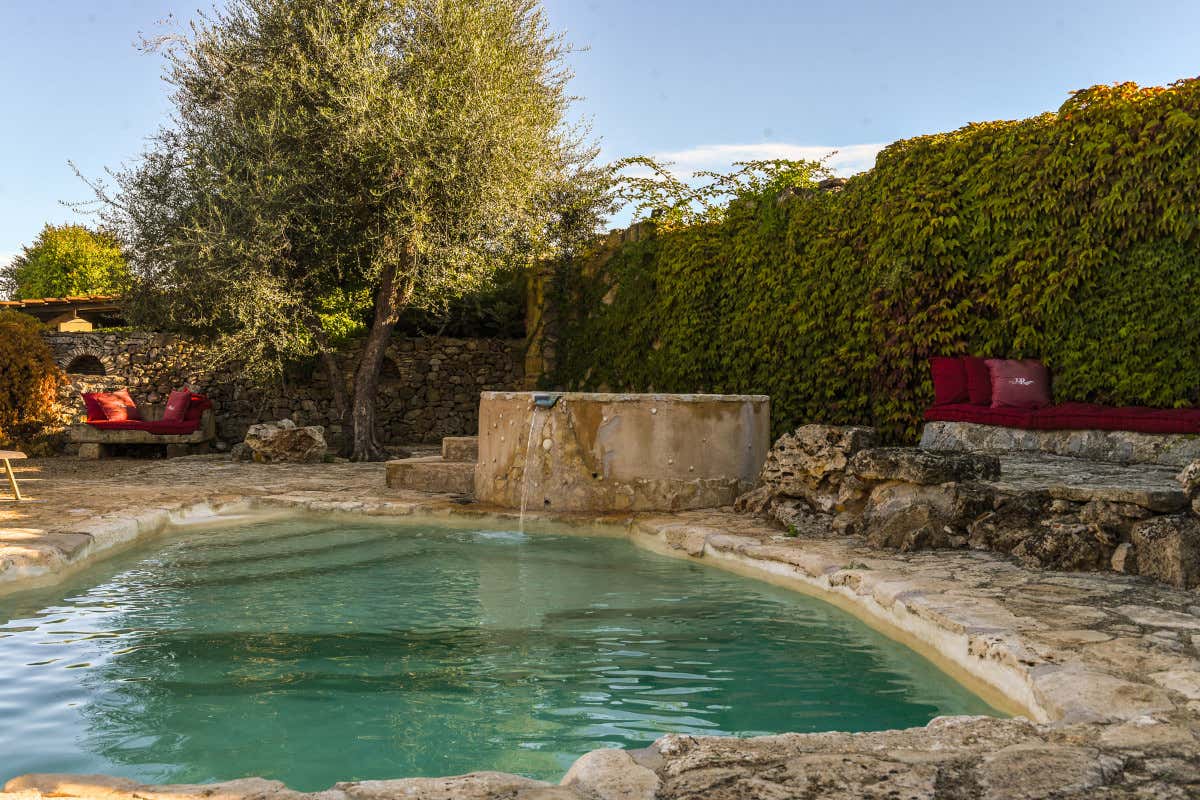 £$Forum in masseria$£, da Bruno Vespa incontri tra politica e cucina