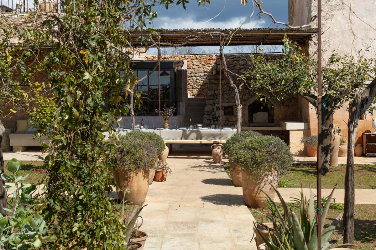 Masseria Palaci, un “privato” pezzo di Salento Masseria Palaci, un “privato” pezzo di Salento