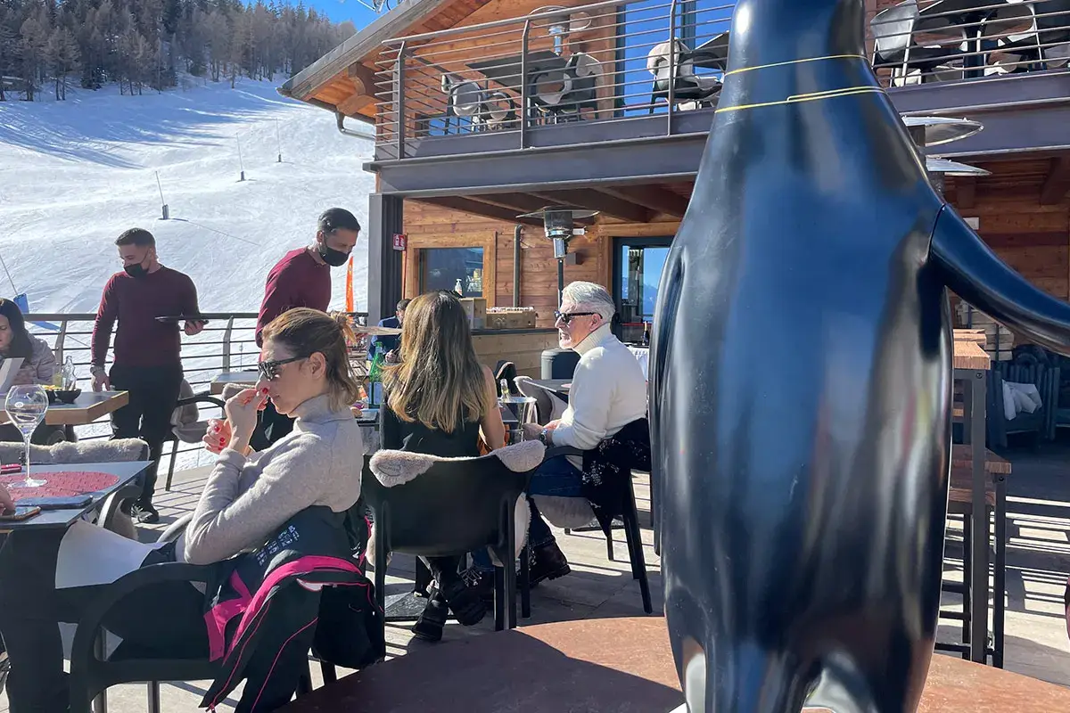 La Loge du Massif Dall'hotel alla Loge sui campi da sci, [Le Massif vince anche grazie all'alta cucina]