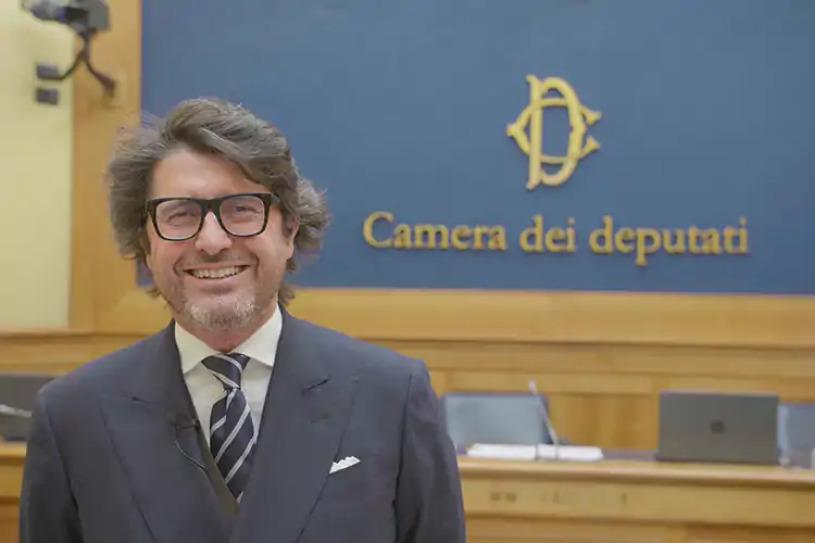 Massimiliano Fabbro Le mense chiedono ascolto: &laquo;Sono a rischio 60mila lavoratori&raquo;