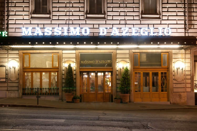 L'Hotel Massimo D'Azeglio di Roma - Il Massimo D’Azeglio non chiude e fa da apripista agli altri hotel