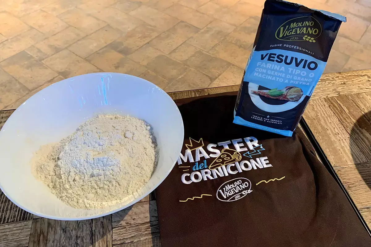 Farina Vesuvio &egrave; il fulcro della nuova campagna Master del Cornicione Elementi, l&rsquo;evento che celebra il mondo della pizza