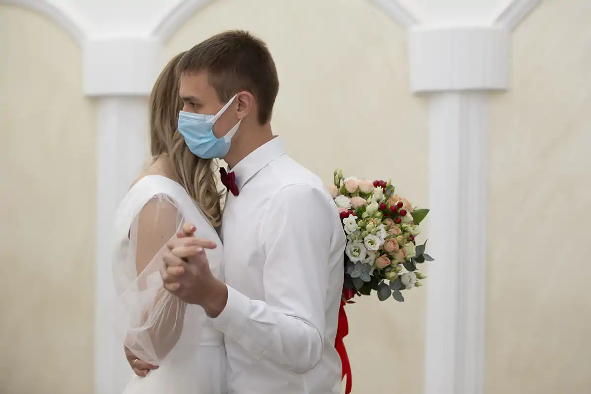 Matrimoni, il Cts ha dato l&rsquo;ok alle regole Le regole per i matrimoni Covid pass e invitati