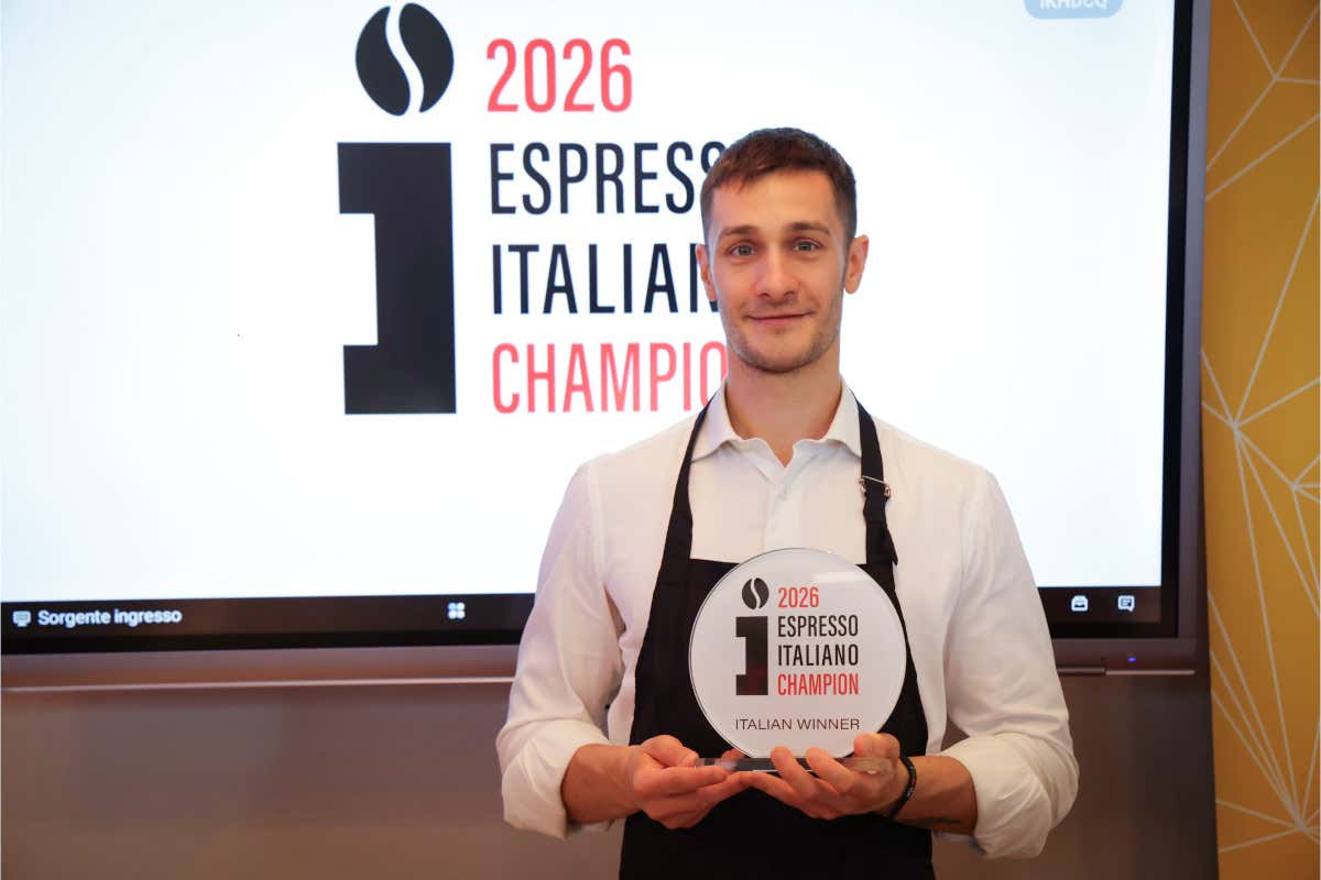 Matteo Colzani miglior barista d’Italia 2026 per l’Istituto espresso italiano Matteo Colzani miglior barista d’Italia 2026 per l’Istituto espresso italiano