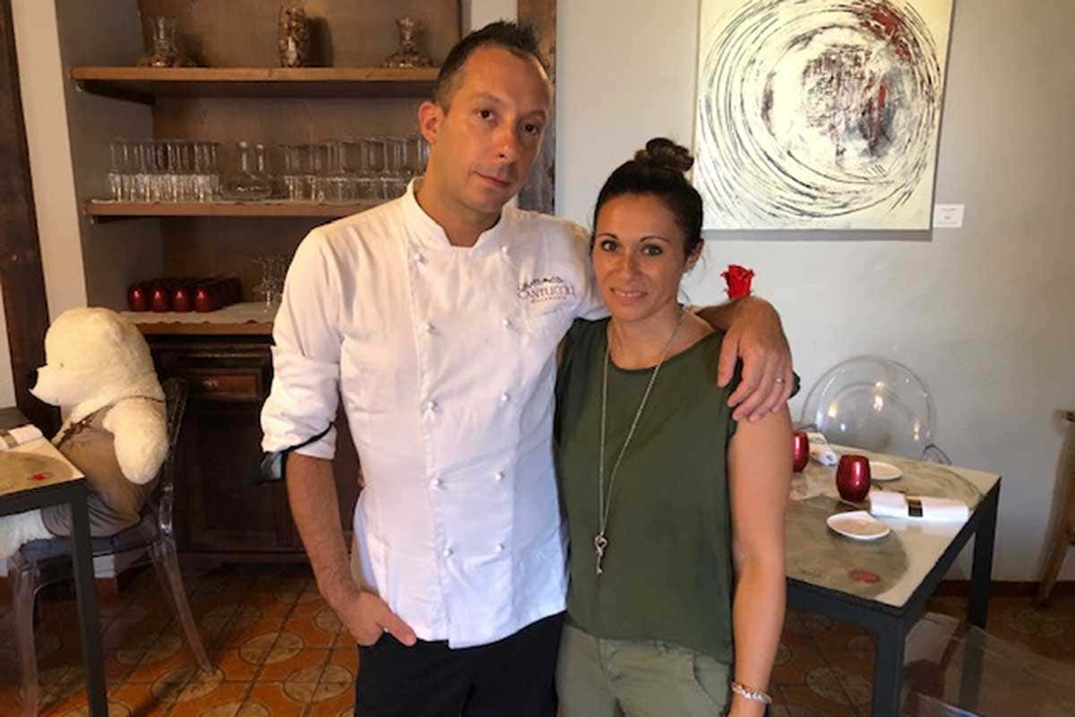 Da sinistra, Monica e Mattia Putzulu L'Altro Cantuccio rinnova il menu con un piatto signature che sa di Toscana Da sinistra, Monica e Mattia Putzulu L'Altro Cantuccio rinnova il menu con un piatto signature che sa di Toscana