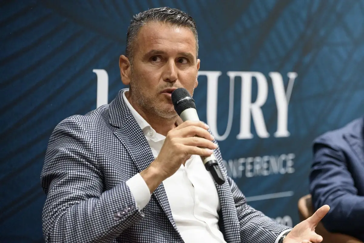 Maurizio Orlacchio, general manager di Borgo Santandrea Hotel di lusso di successo: &ldquo;Il nostro segreto? Artigianalit&agrave; e un personale affiatato&rdquo;
