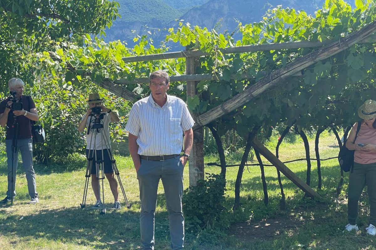 Mauro Varner durante la presentazione  Teroldego rotaliano Doc Superiore Riserva 2016, l'eccellenza assoluta di Mezzacorona