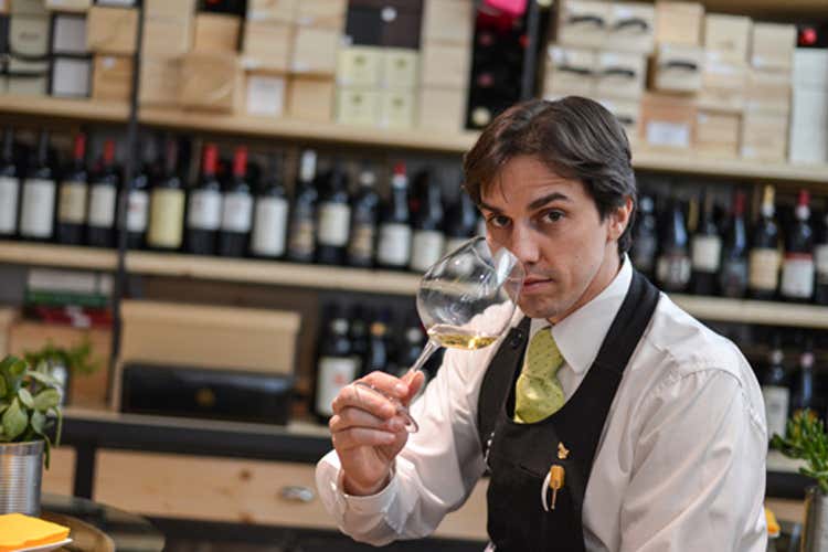 La Lombardia diventa zona gialla Come reagisce la ristorazione