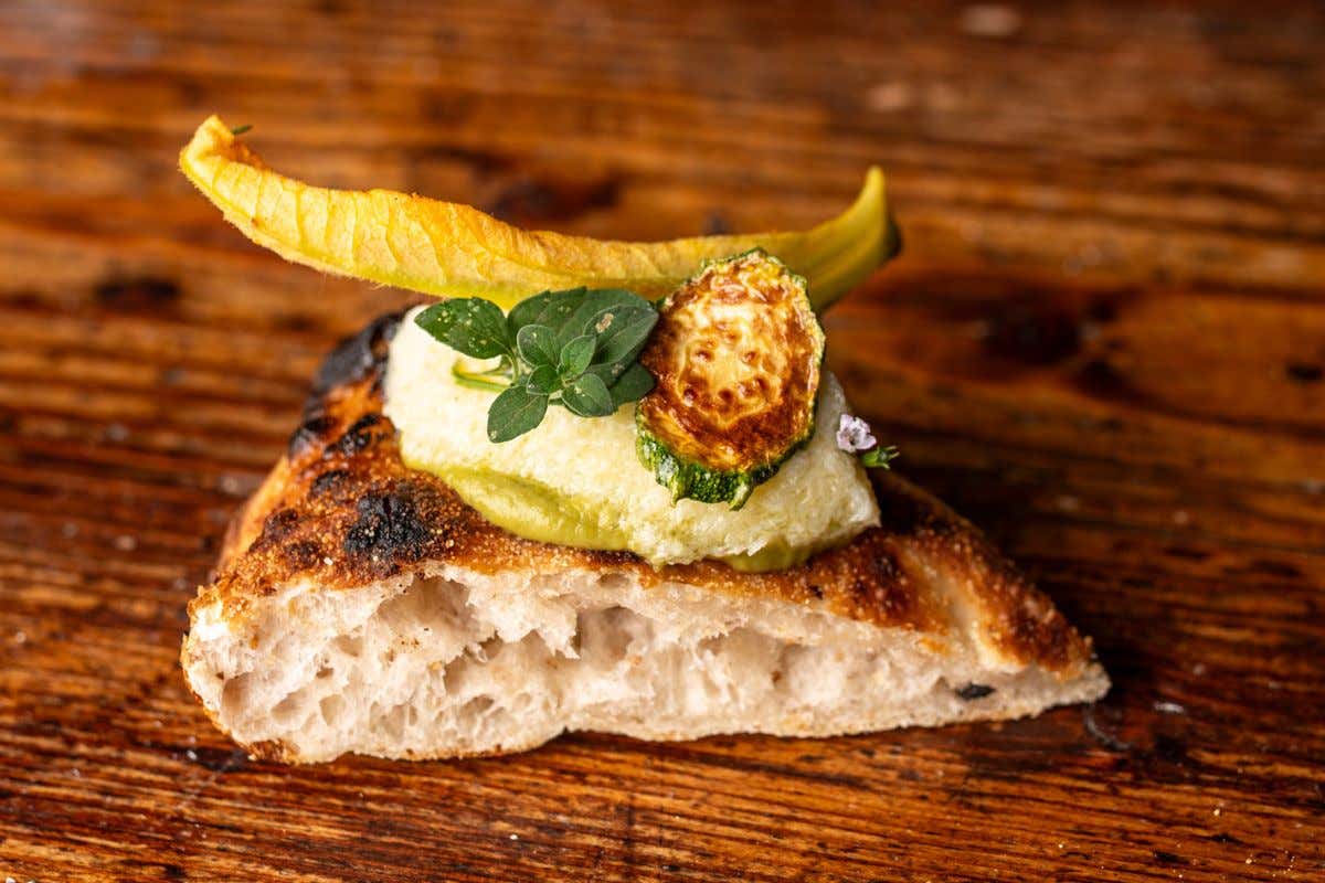 Una delle migliori pizzerie del viterbese è Mactra, nel borgo di Vitorchiano