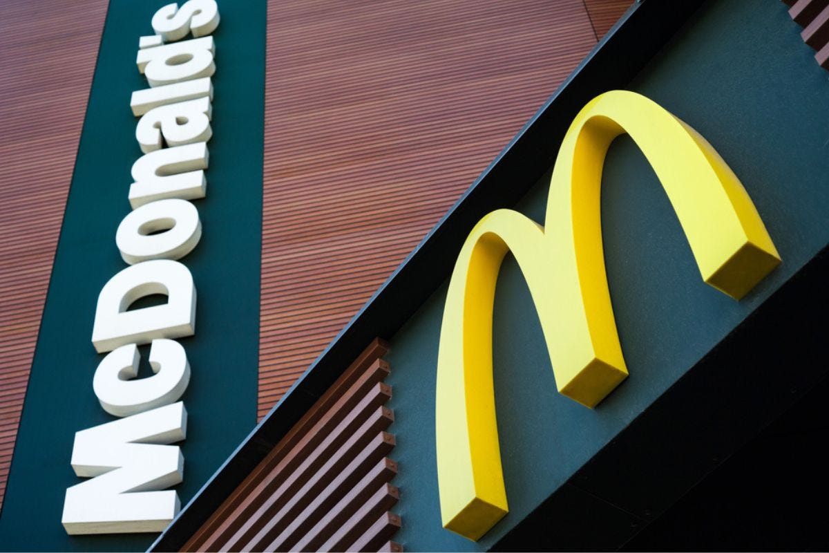 McDonald's, a Bari i dipendenti scioperano per il caldo. Interviene Cgil Puglia