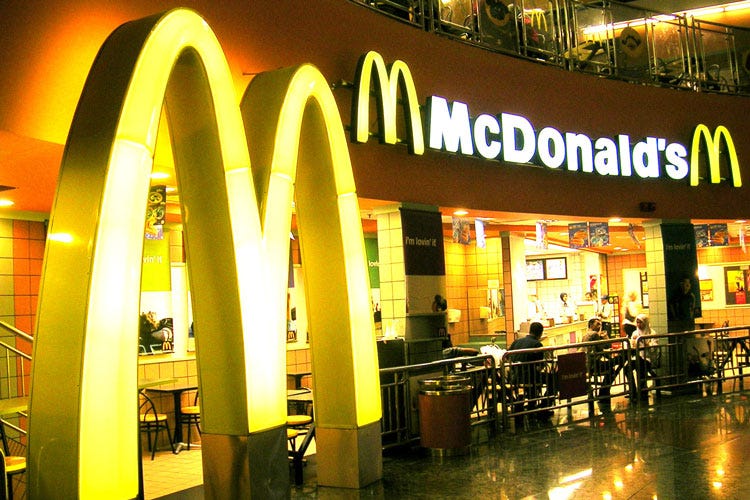 (McDonald’s cresce in ItaliaPreviste 2.300 assunzioni nel 2019)