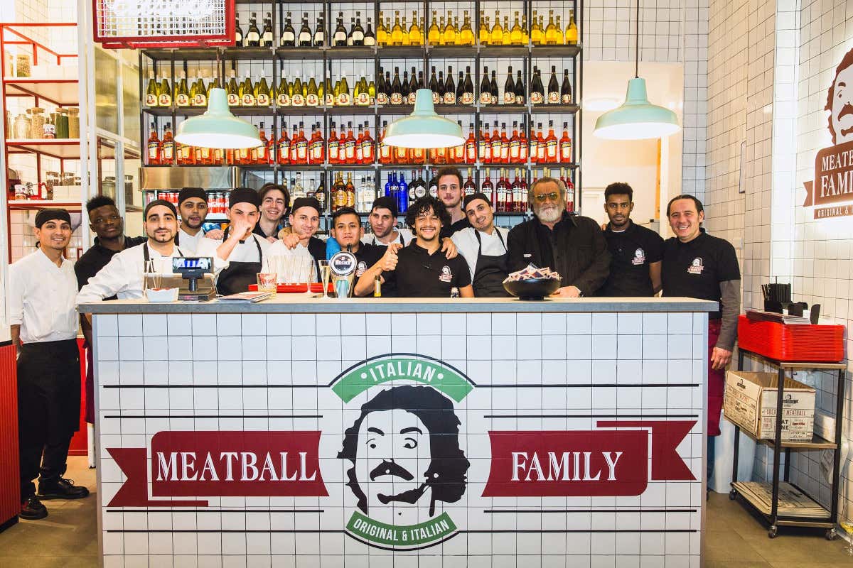 Da Amendola a Banfi fino a Vaporidis: i ristoranti di attori e comici italiani