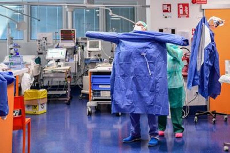 Coronavirus, medici Bergamo: «Epidemia è fuori controllo»
