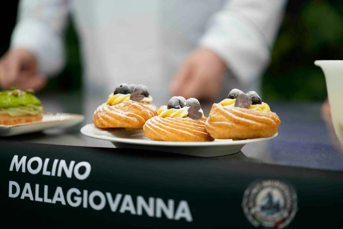 Zeppole L’omaggio di Iginio Massari ai dolci della tradizione italiana e francese