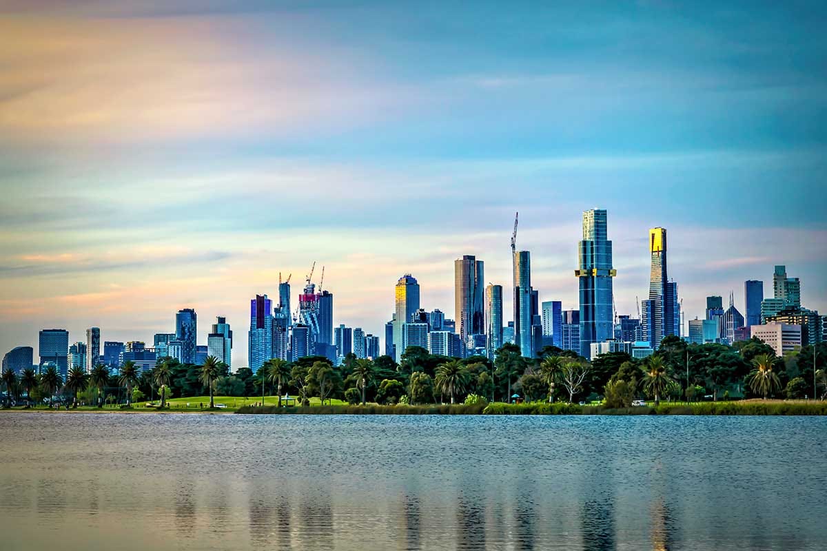 Lo skyline di Melbourne A Melbourne finisce il lockdown più lungo del mondo