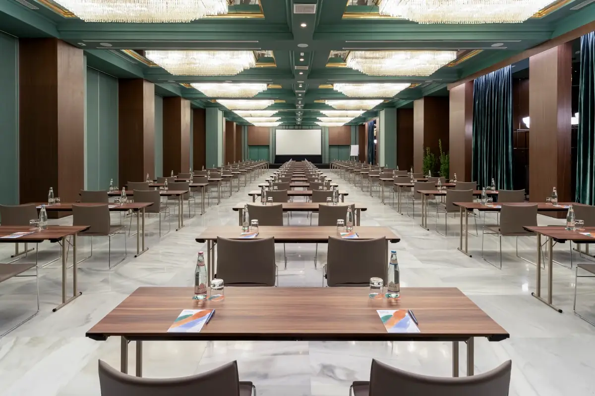 Meli&aacute; Milano e le sue sale congressi: eleganza, innovazione e sostenibilit&agrave;