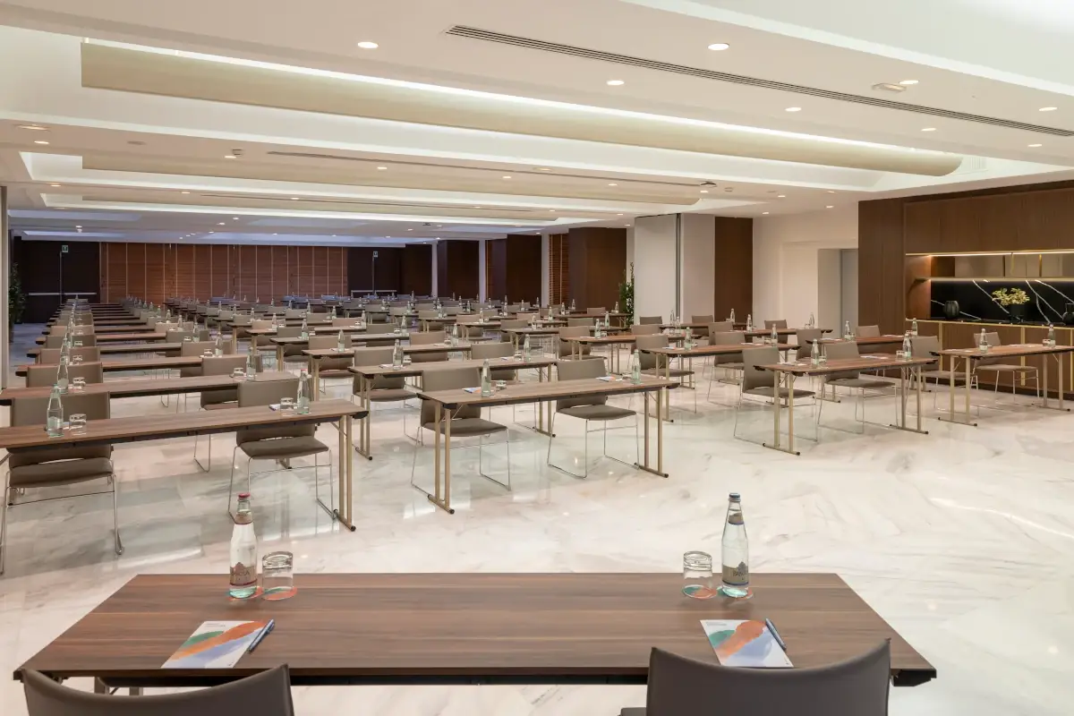 Meli&aacute; Milano e le sue sale congressi: eleganza, innovazione e sostenibilit&agrave;