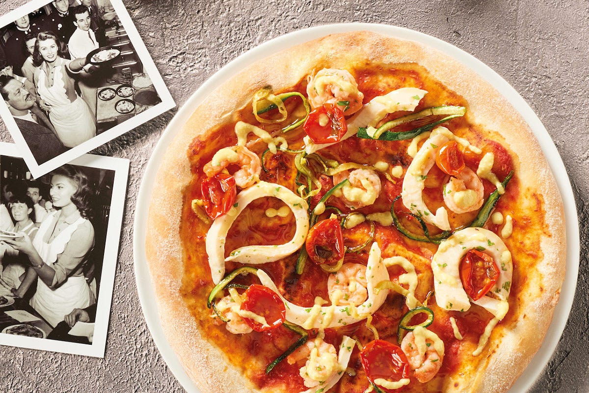 “La Ciociara”, pizza seppie, dorati e salsa di agrumi Pizze da Oscar: Menù dedica 4 ricette a Sophia Loren