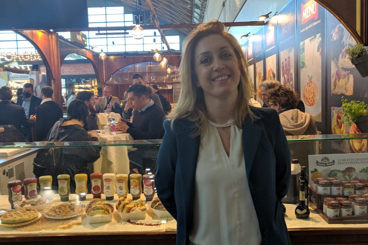 Daniela Ragazzi di Menù Menù, da 90 anni al servizio della ristorazione: salse, condimenti e Cucina antica