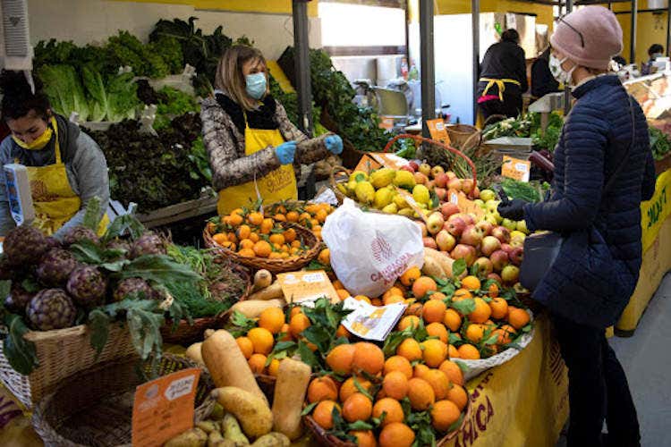 Mercoledì in Lombardia tornano i mercati all'aperto - La Lombardia riparte E mercoledì tornano i mercati