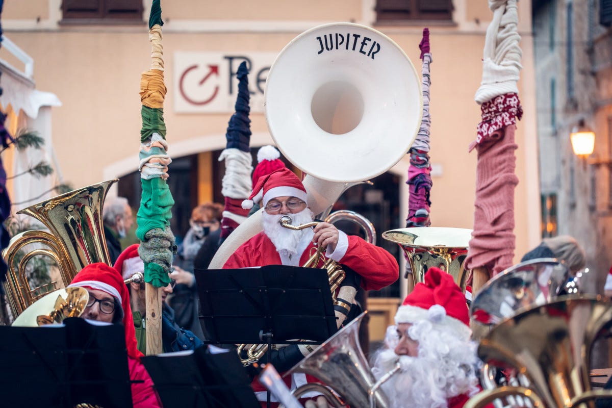 A Pesaro e Urbino torna la magia del “Natale che non ti aspetti”