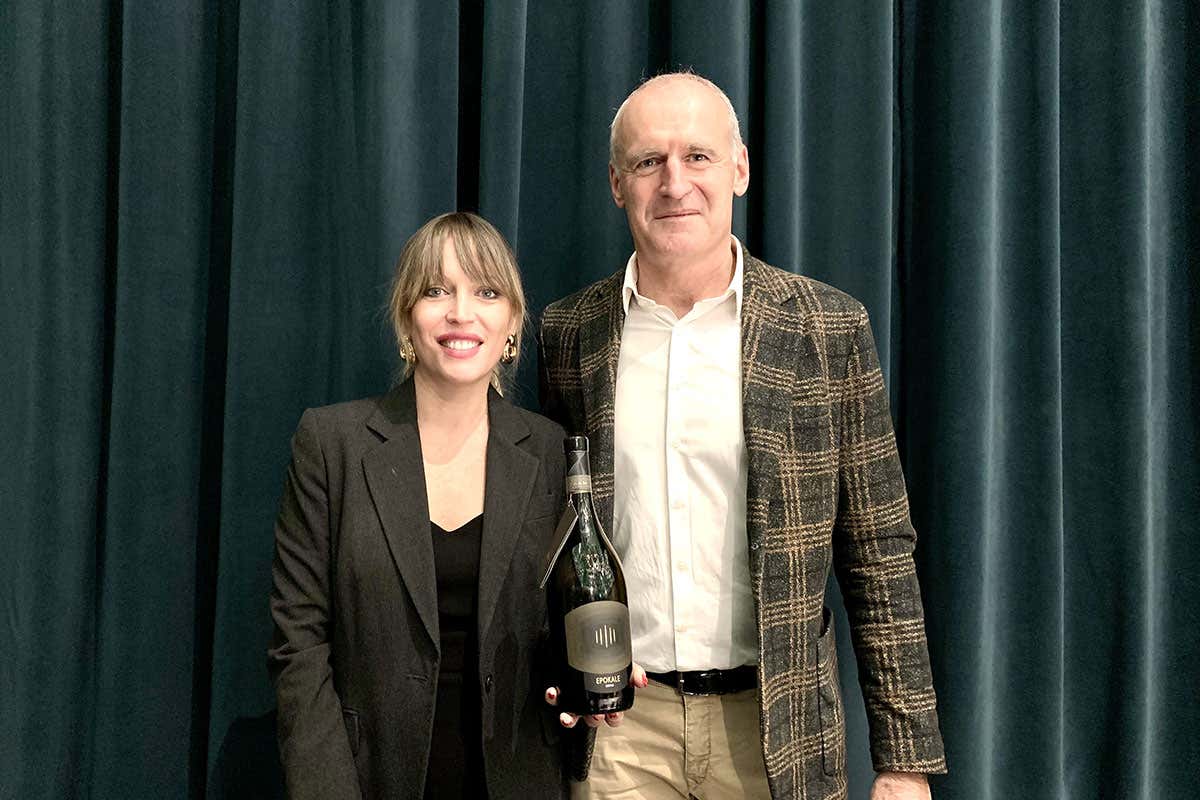 Epokale Gewürztraminer Spätlese 2016 esce dal ventre della montagna