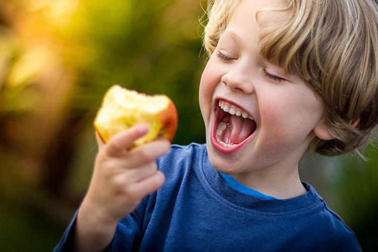 La merenda dovrebbe rappresentare dal 5 al 10% delle calorie totali giornaliere Bambini e merenda: serve davvero? La guida della nutrizionista
