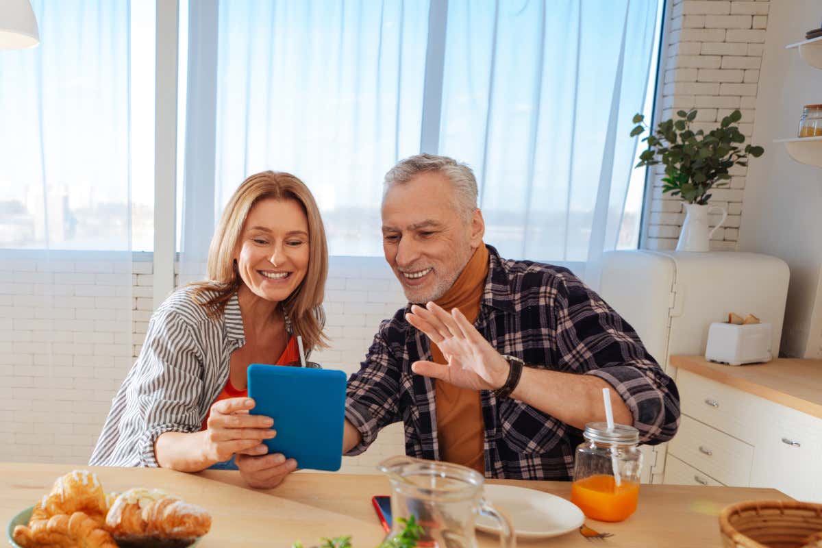 Il 76% della Generazione X fa merenda ogni giorno Alla Generazione X piace far merenda: vincono frutta, yogurt e biscotti Il 76% della Generazione X fa merenda ogni giorno Alla Generazione X piace far merenda: vincono frutta, yogurt e biscotti