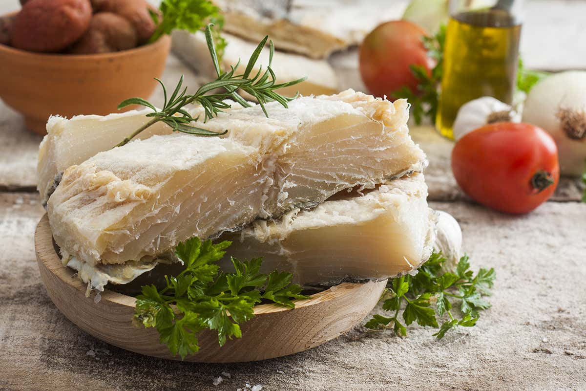 La capitale e i romani celebrano il grande pesce del nord Il baccalà secondo gli osti capitolini: i piatti da non perdere alla Garbatella