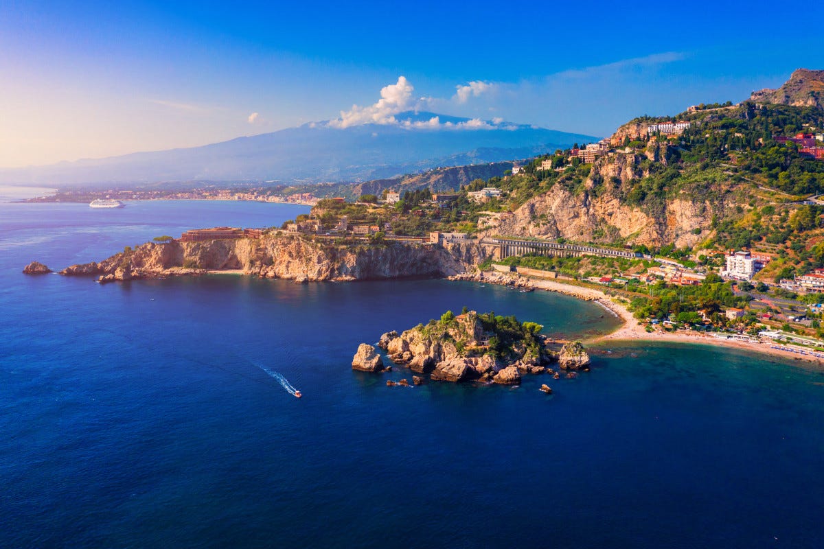 Una panoramica su Messina Messina e le Eolie un'antichissima vocazione vitivinicola