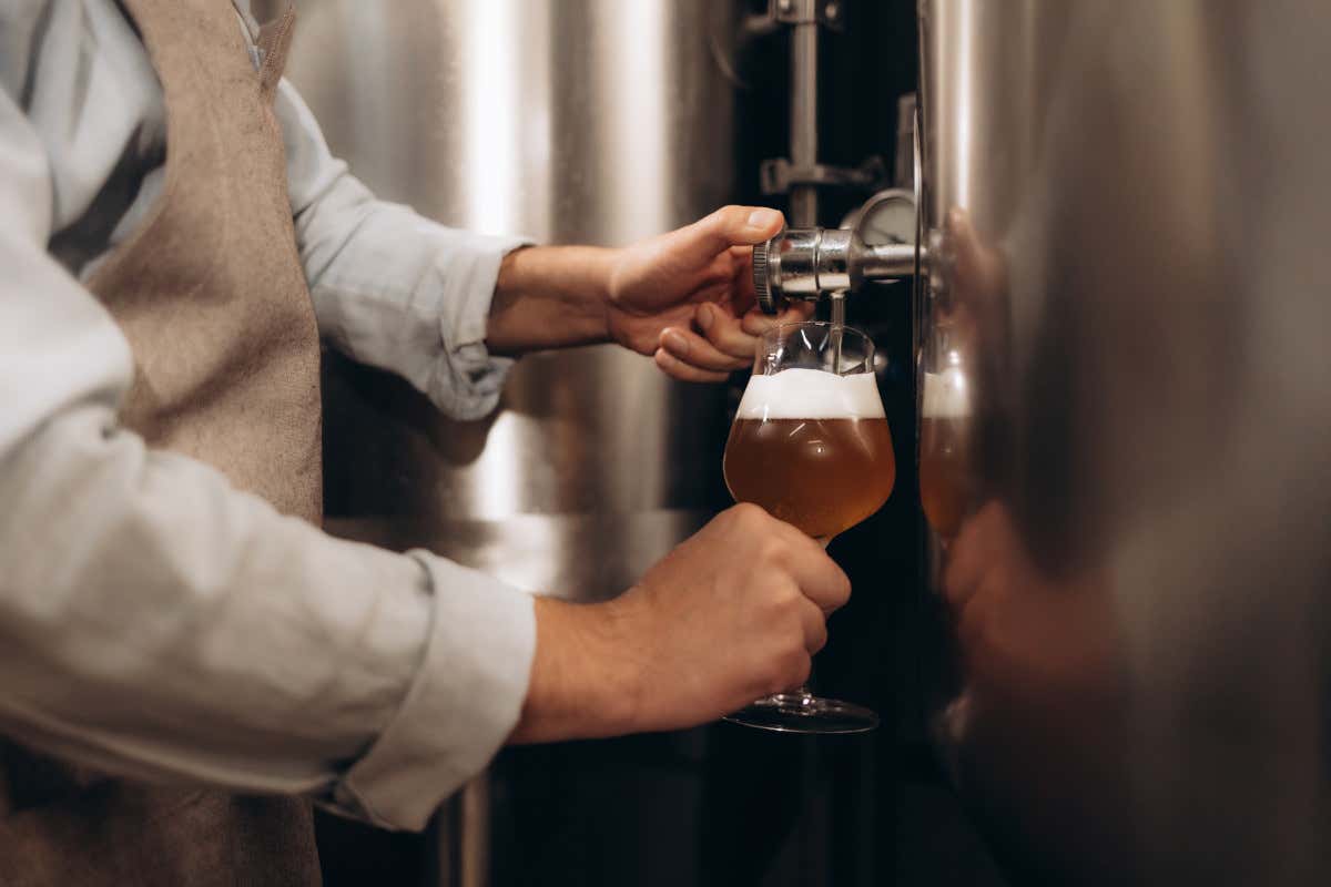 A Torino riapre un birrificio che ha scritto la storia della città A Torino riapre un birrificio che ha scritto la storia della città