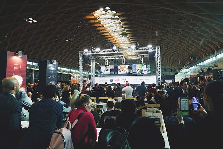 Affluenza top alla Burger Battle 2020 (Il miglior burger gourmet italiano &egrave; del bresciano Marino Gurizzan)