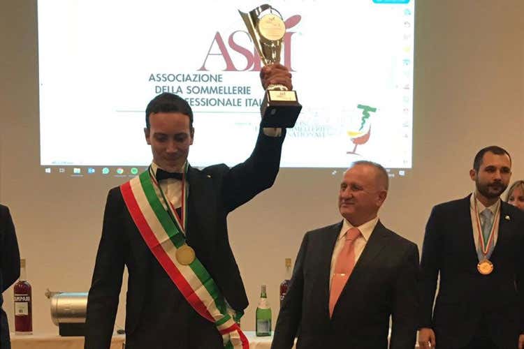 Davide Dargenio (Dargenio (Aspi) e Passarelli (Onav) eletti migliori 2018 dalle loro associazioni) Davide Dargenio (Dargenio (Aspi) e Passarelli (Onav) eletti migliori 2018 dalle loro associazioni)