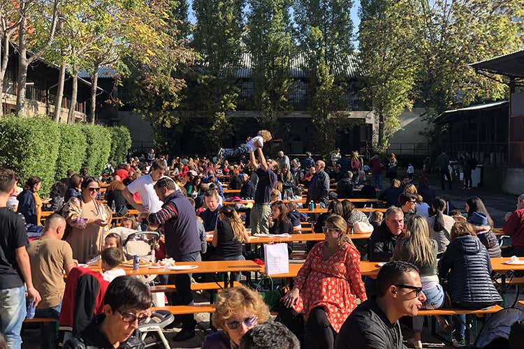 L'esterno di Fabbrica Orobia (Milano (davvero) citt&agrave; della pizza In due giorni 20mila presenze)